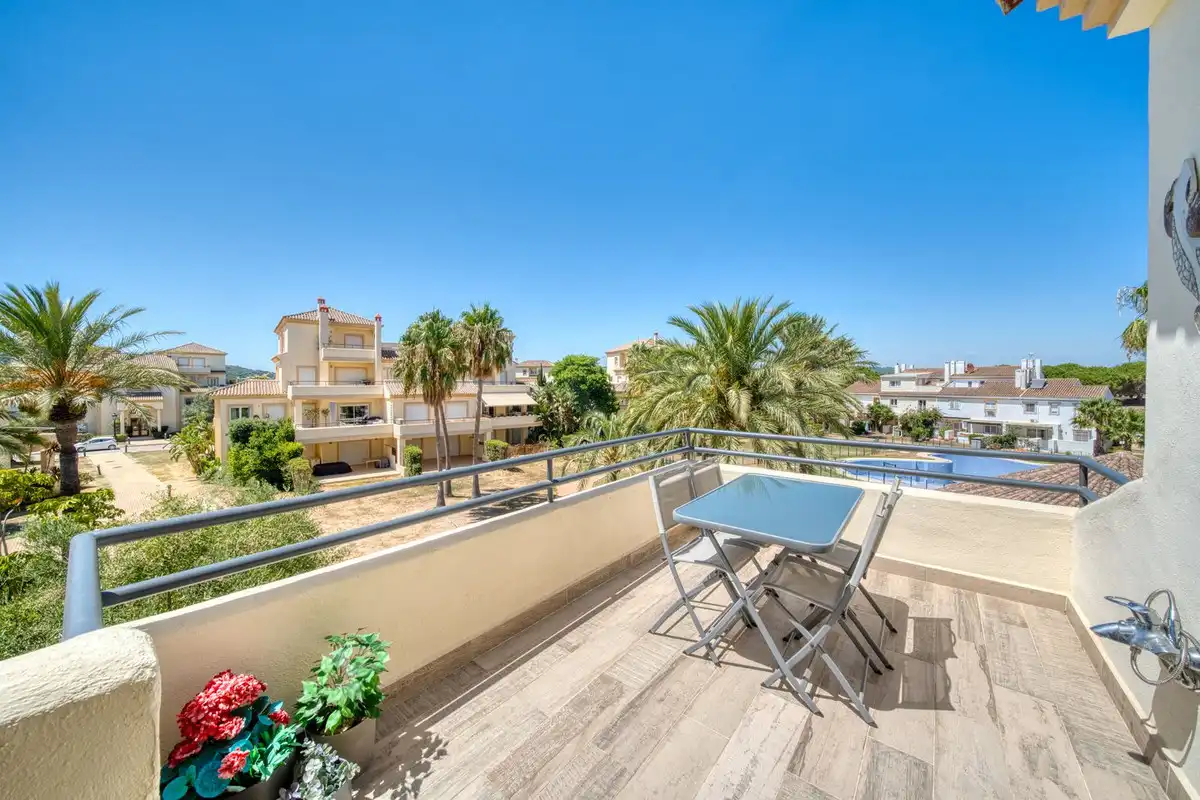 Terrassa de Dúplex en venda en Sotogrande amb Aire condicionat, Terrassa i Traster