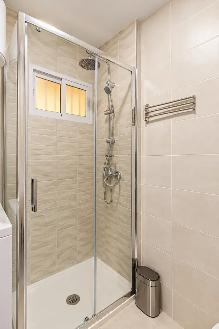 Studio with lift for sale in Avenida Gamonal, imagen 10