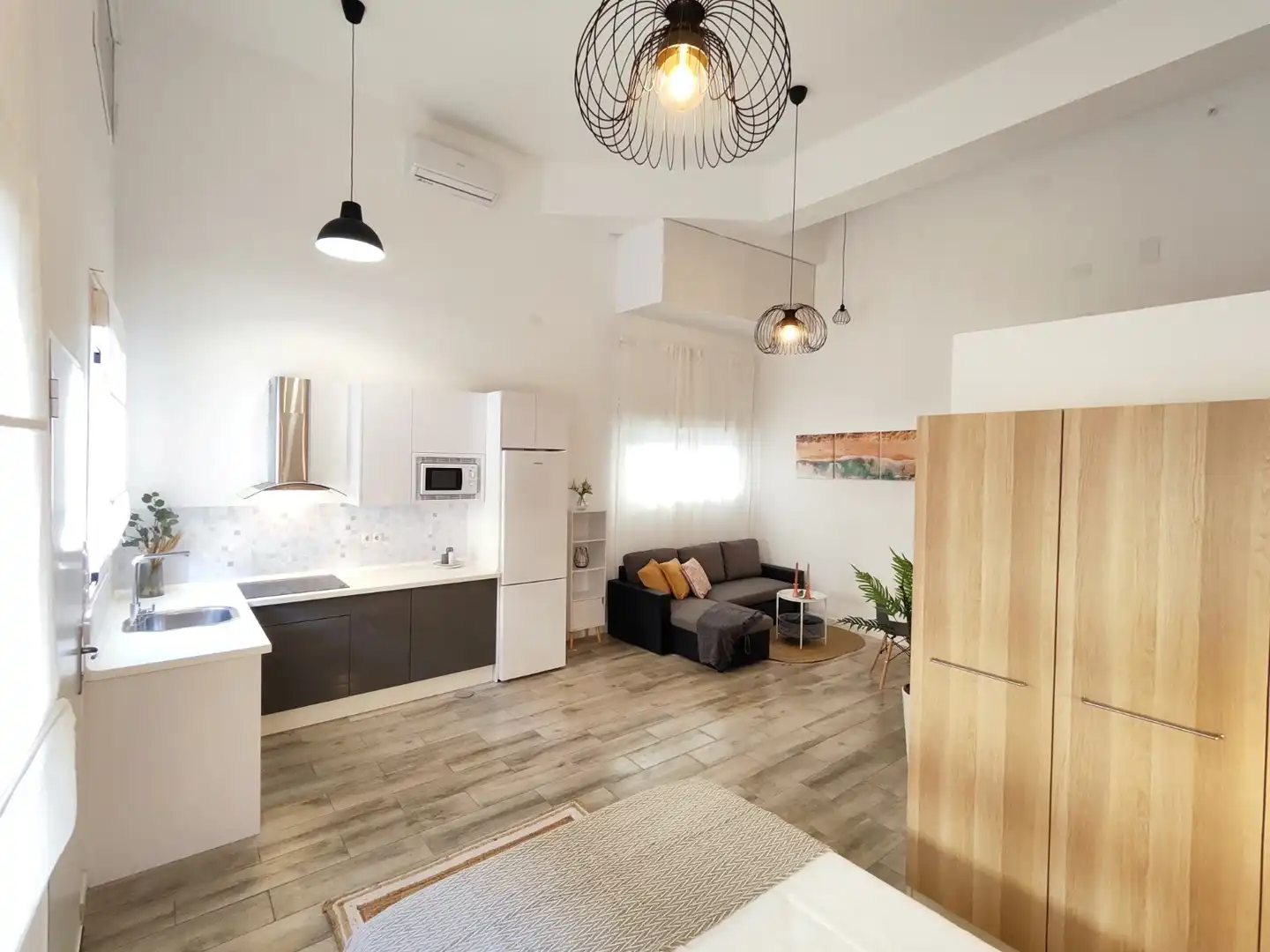 Wohnzimmer von Geschaftsraum zum Verkauf in Málaga mit Klimaanlage, Heizung und Möbliert