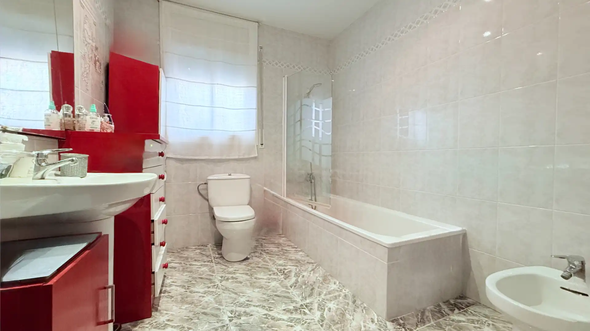 Baño de Casa o chalet en venta en La Torre de Claramunt con Calefacción, Jardín privado y Terraza