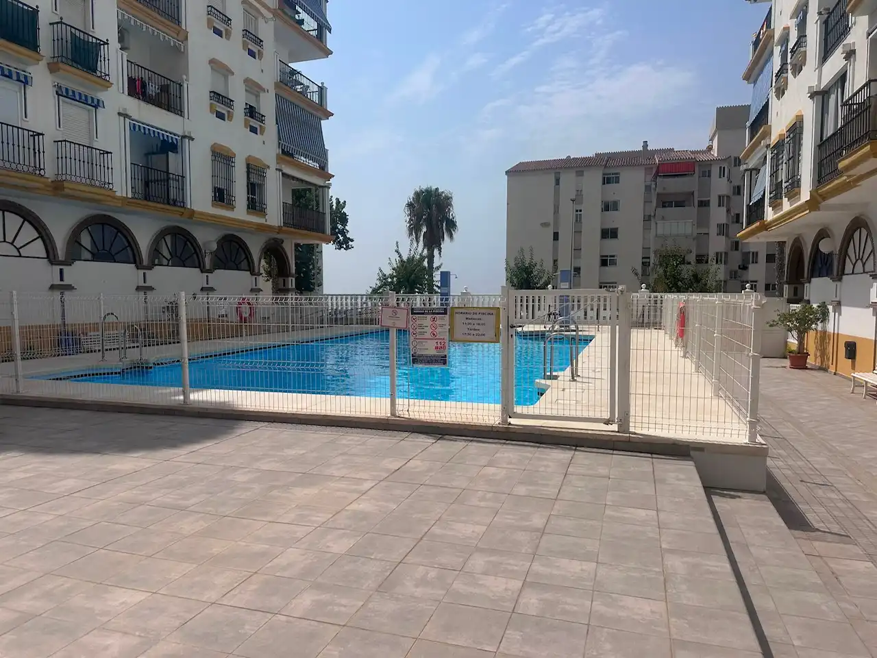 Piscina de Ático en venta en Rincón de la Victoria con Aire acondicionado, Terraza y Trastero