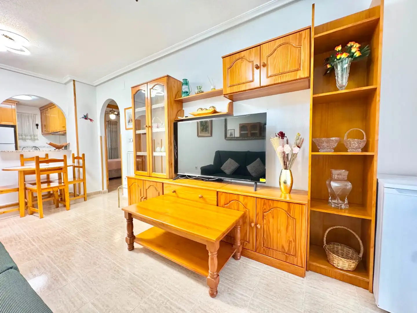 Wohnzimmer von Wohnungen zur Miete in Torrevieja mit Klimaanlage, Möbliert und Waschmaschine