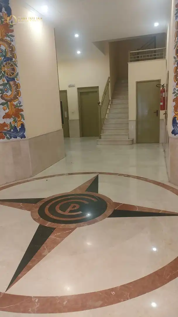 Flat for sale in Mislata  with Air Conditioner, Terrace and Furnished