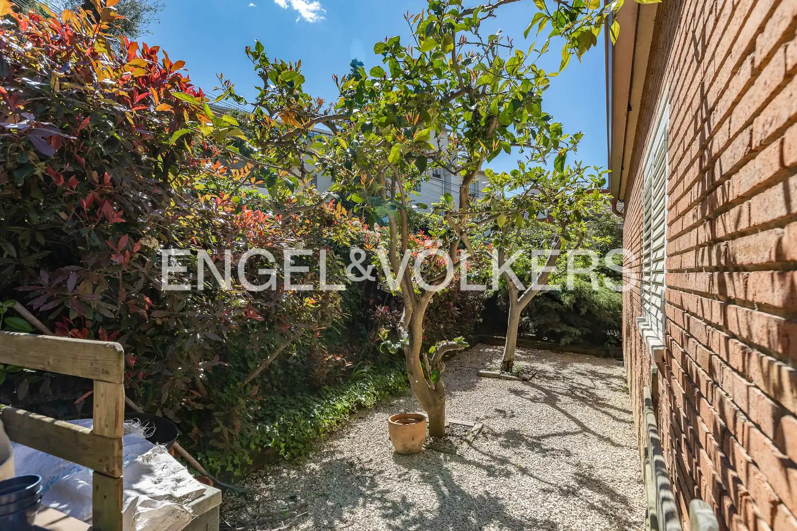 Terrassa de Casa o xalet en venda en Sant Fost de Campsentelles amb Calefacció, Jardí privat i Parquet