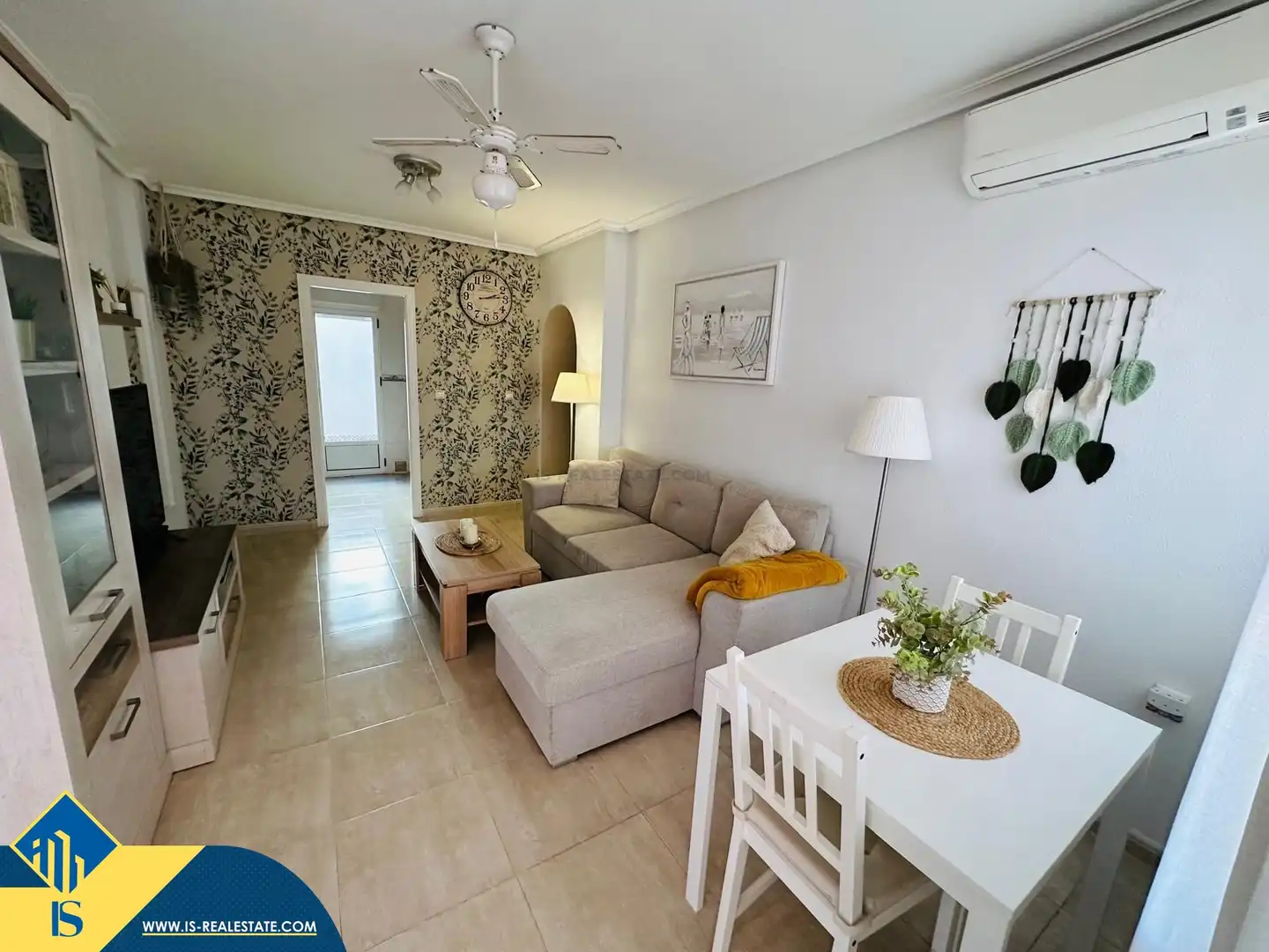 Bungalow amb piscina en venda a Orihuela Costa