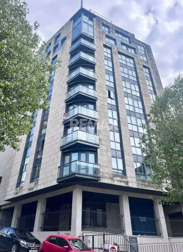 Piso con ascensor en venta en Rúa Montecelo Alto