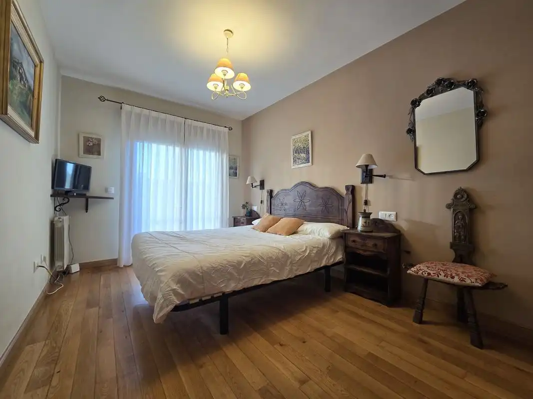 Habitación de Casa o chalet en venta en Llanes con Calefacción y Terraza