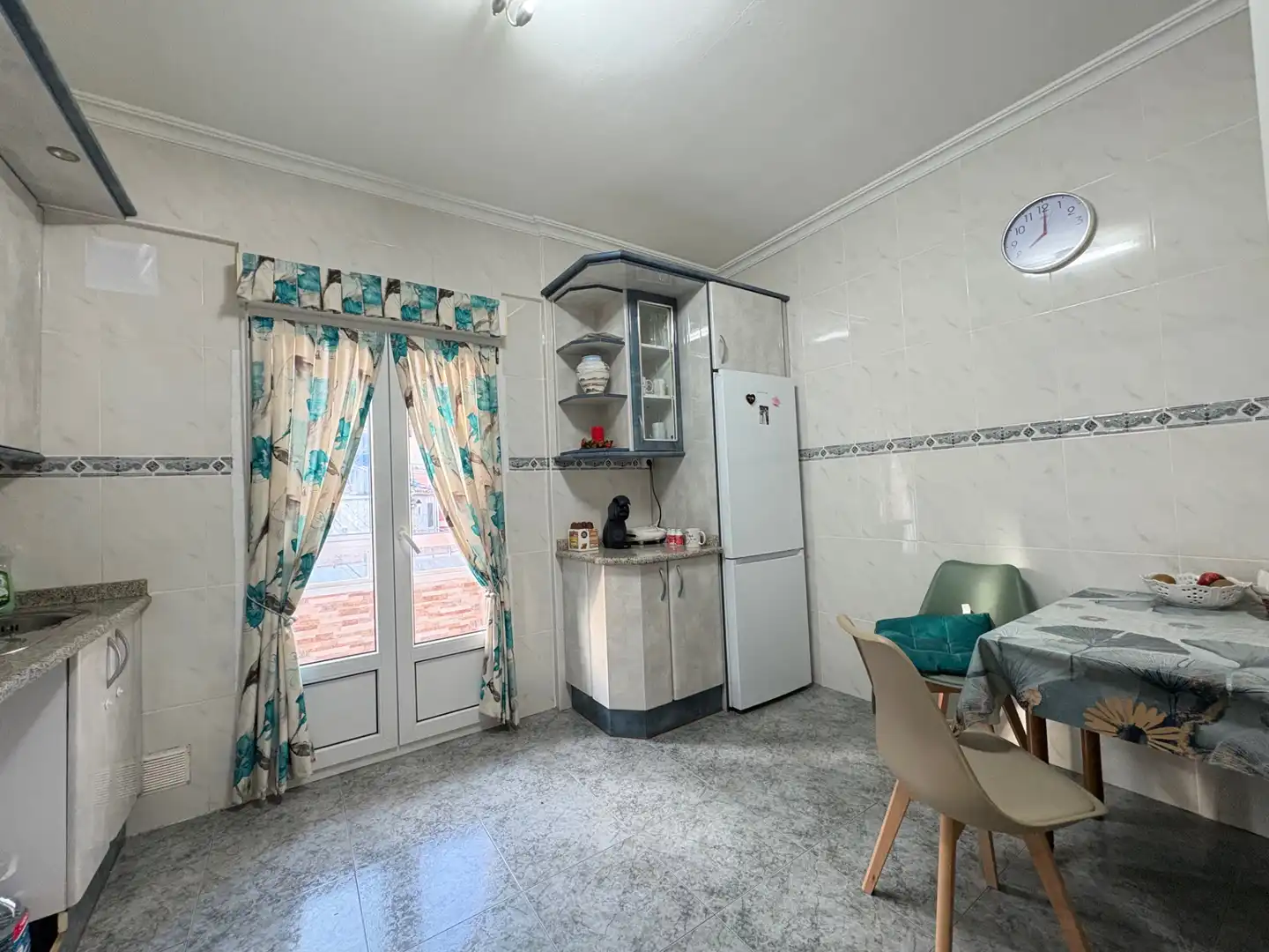 Cocina de Piso en venta en Arnedo con Calefacción, Trastero y Amueblado