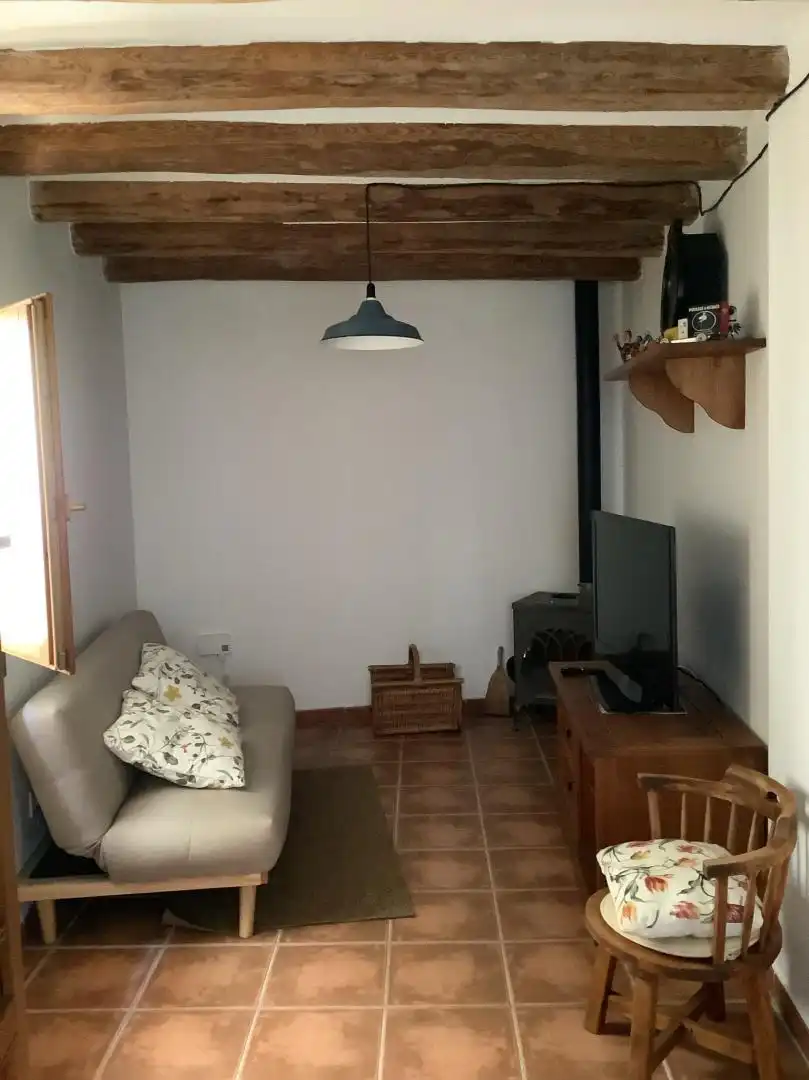Sala d'estar de Casa adosada en venda en Ponts amb Traster, Moblat i Microones