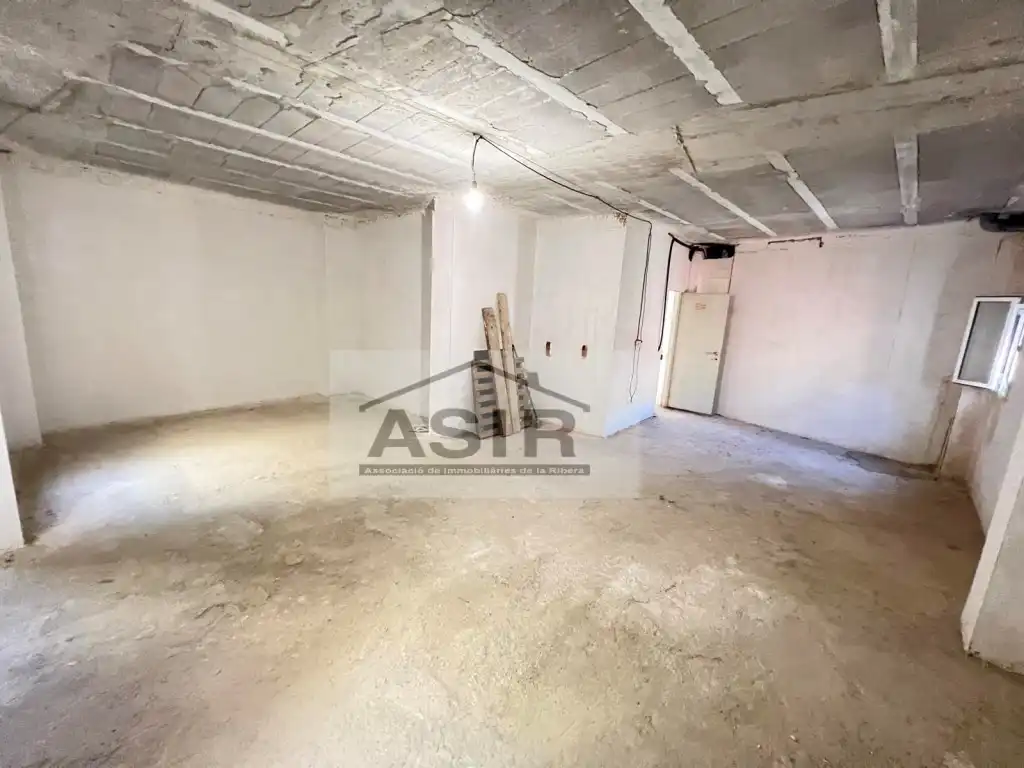 Buildings for sale in Alzira