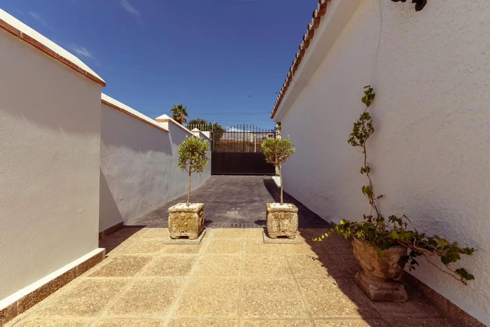 Villa con piscina in vendita a Castillo Sohail - Myramar, imagen 32