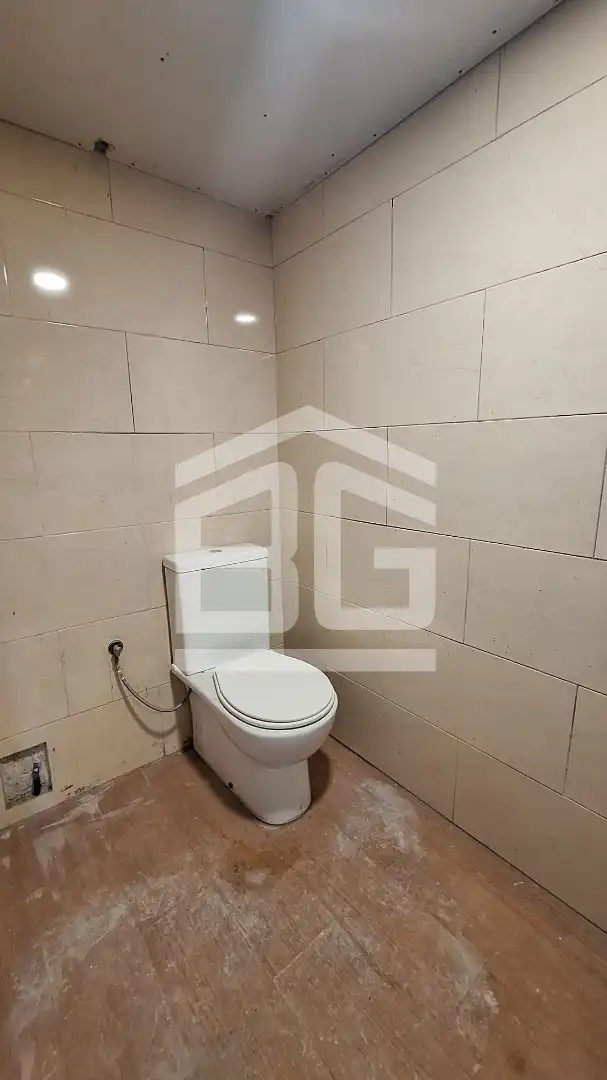 Bathroom of Commercial properties for rent in Granollers