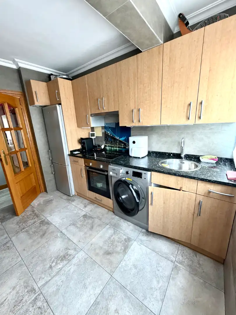 Kitchen of Flat for sale in Barakaldo   with Heating and Furnished