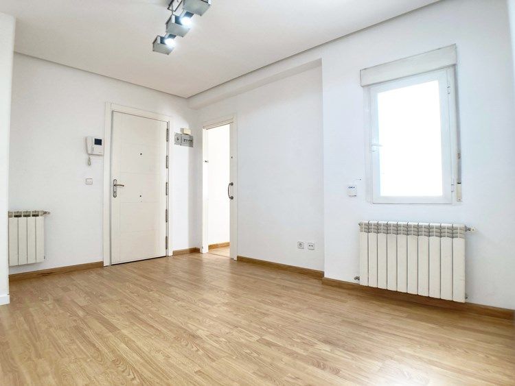 Flat to rent in  Madrid Capital  with Air Conditioner, Heating and Parquet flooring