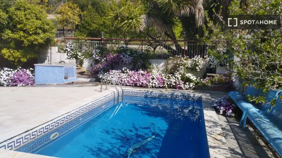 Swimming pool of Flat for share in Sant Quirze del Vallès  with Air Conditioner, Terrace and Furnished
