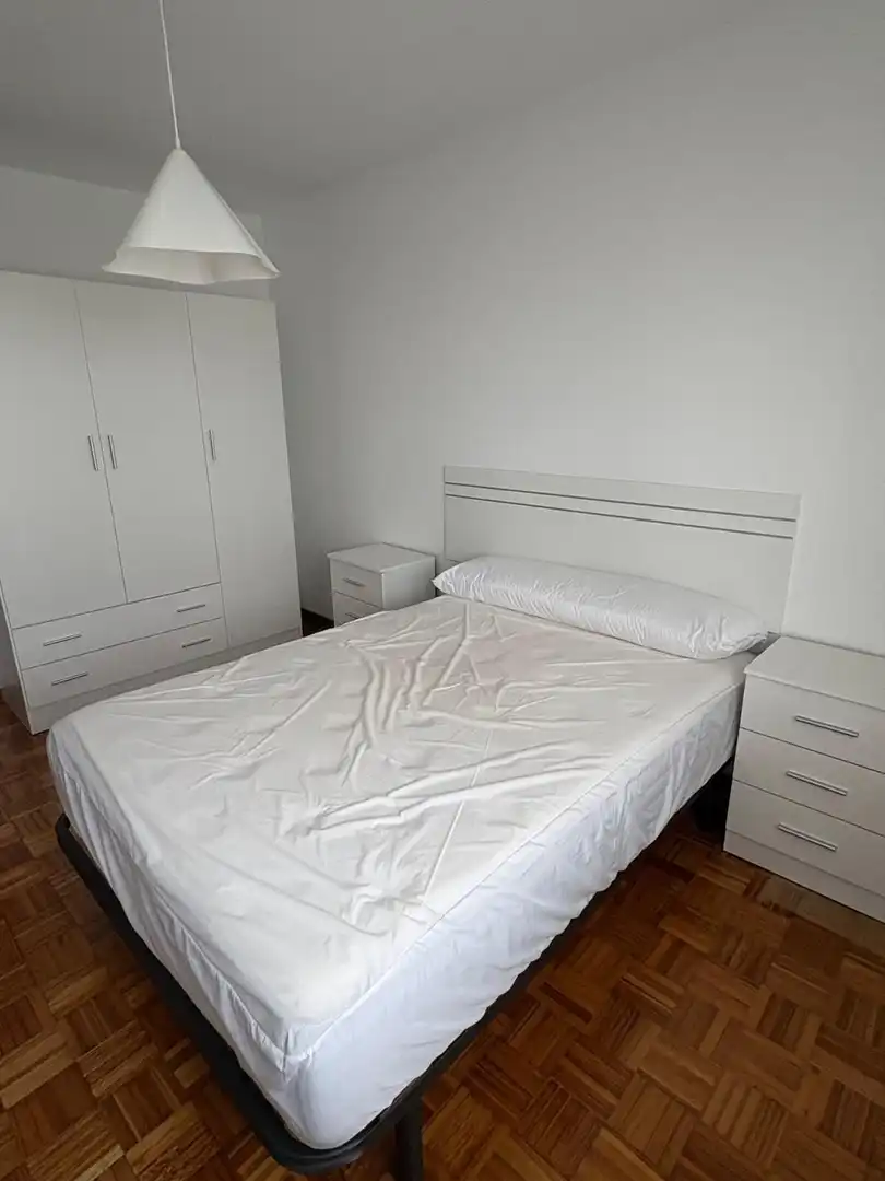Bedroom of Flat for rent in A Coruña Capital   with Furnished