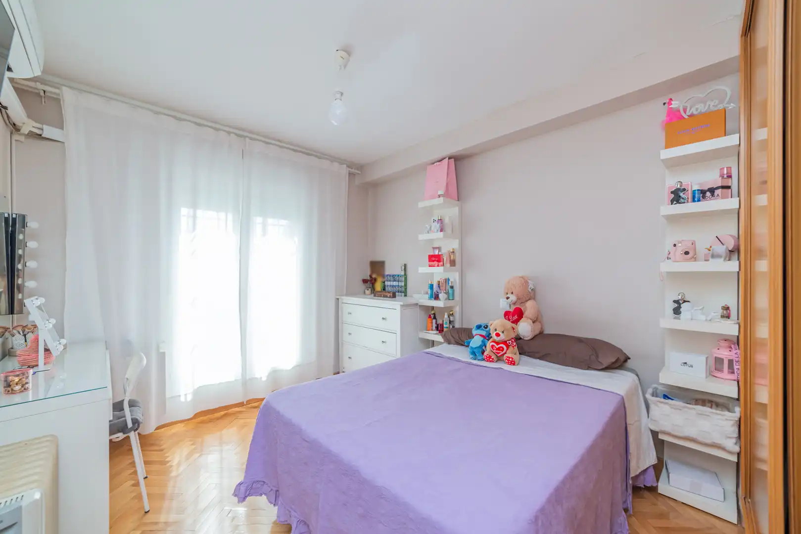 Dormitori de Casa adosada en venda en Parla amb Aire condicionat, Calefacció i Jardí privat