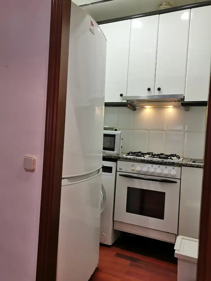 Cuina de Pis en venda en Barcelona amb Aire condicionat, Parquet i Moblat