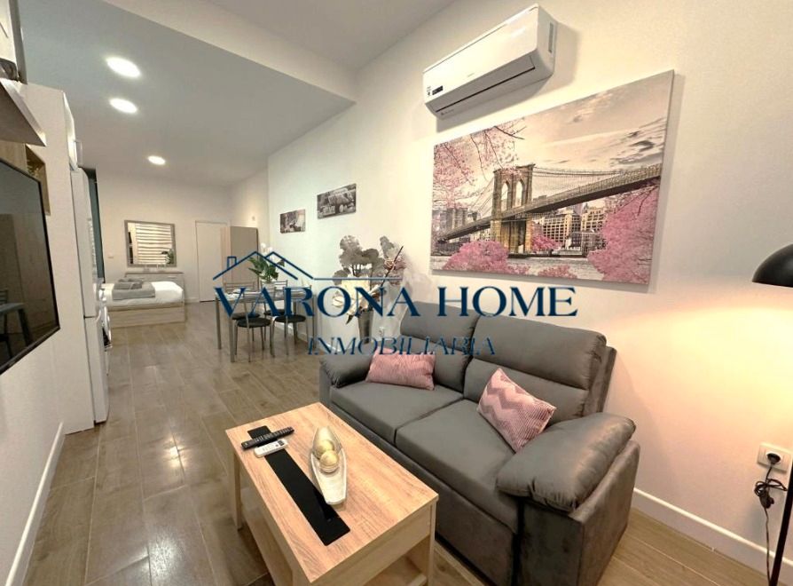 Sala d'estar de Pis de lloguer en  Córdoba Capital amb Aire condicionat, Moblat i Rentadora