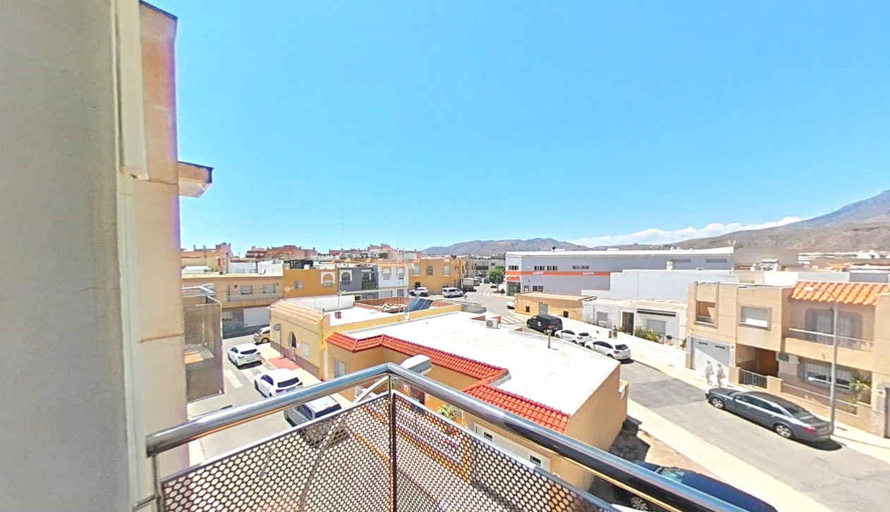 Vista exterior de Casa adosada en venda en El Ejido