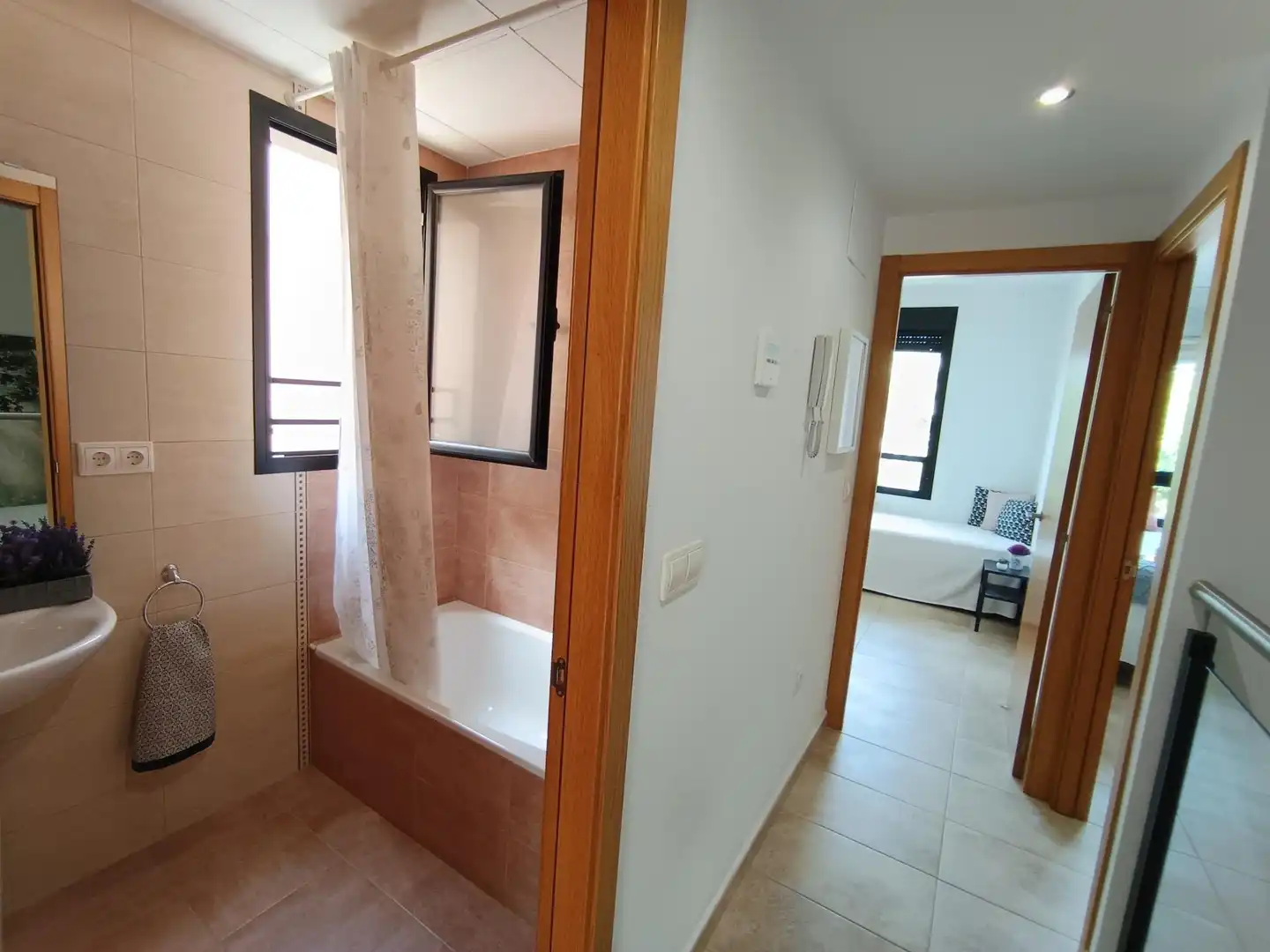 Baño de Casa adosada en venta en Molina de Segura con Aire acondicionado, Calefacción y Jardín privado