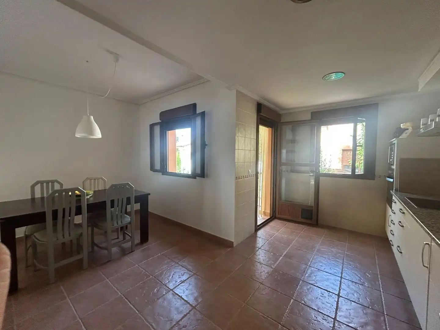 Comedor de Casa o chalet en venta en Santibáñez el Alto con Jardín privado, Trastero y Amueblado