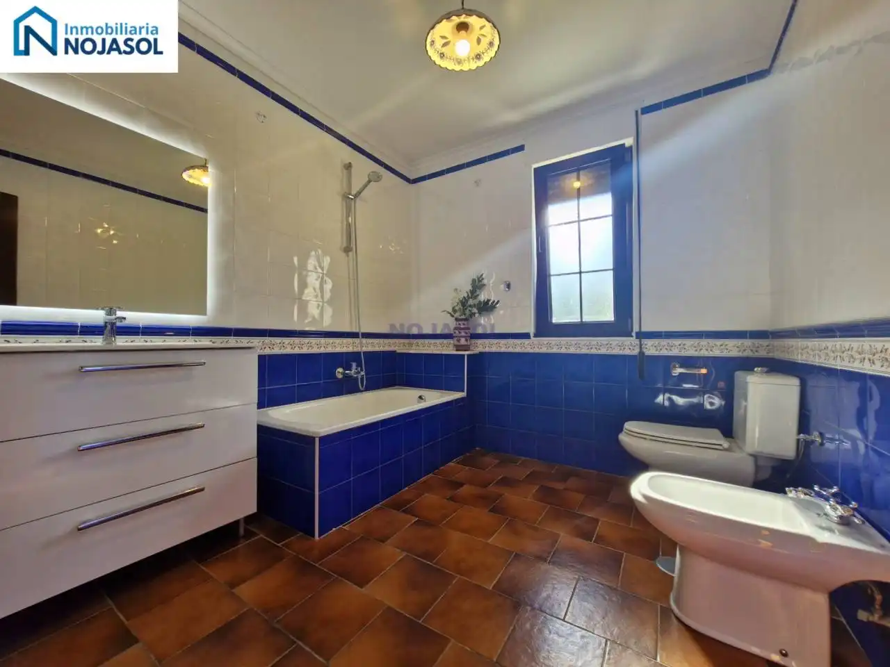 Baño de Casa o chalet en venta en Meruelo, Cantabria