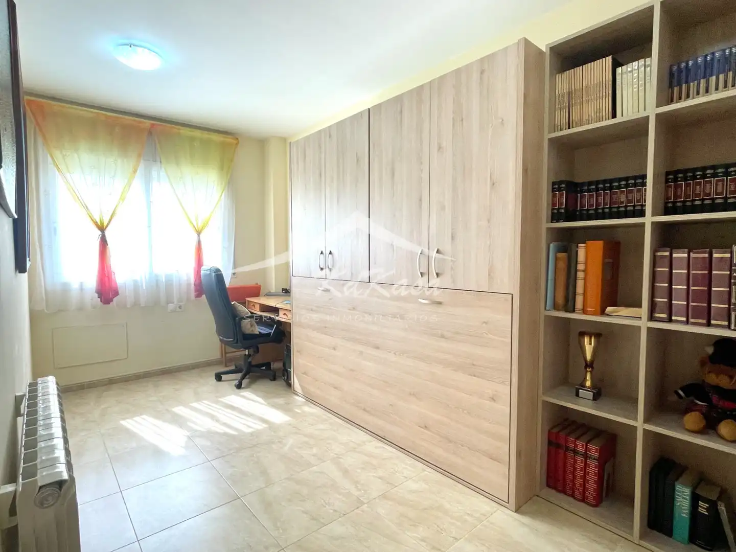 Habitación de Casa adosada en venta en El Morell con Calefacción, Jardín privado y Terraza