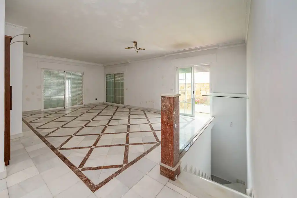 Dúplex en venta en Marbella con Piscina