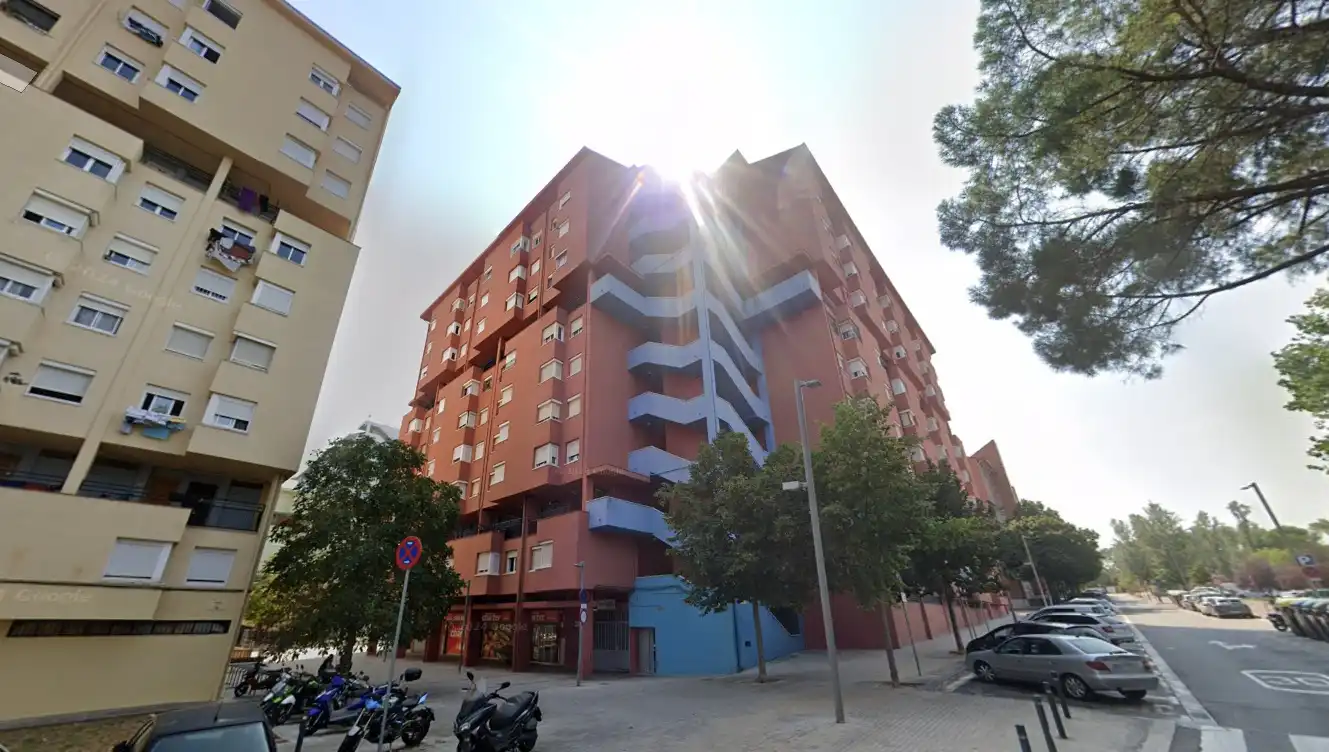 Vista exterior de Pis en venda en Sabadell