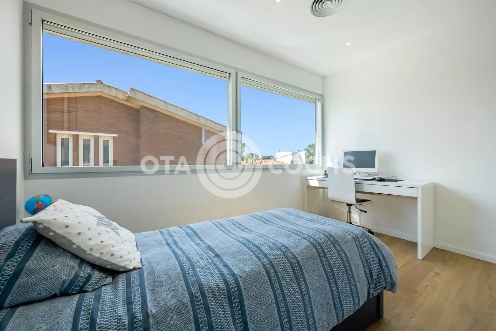 Dormitori de Casa o xalet en venda en Cambrils amb Calefacció, Jardí privat i Terrassa
