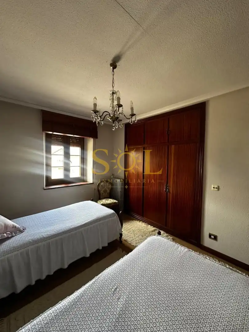 Habitación de Casa o chalet en venta en Cabrillanes con Calefacción y Jardín privado