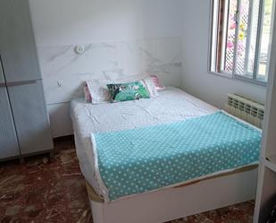 Bedroom of Apartment to share in  Madrid Capital  with Air Conditioner, Heating and Furnished