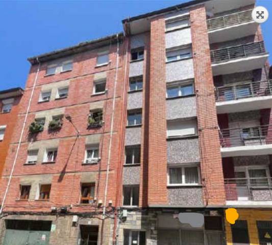 Piso en Venta en Ceares