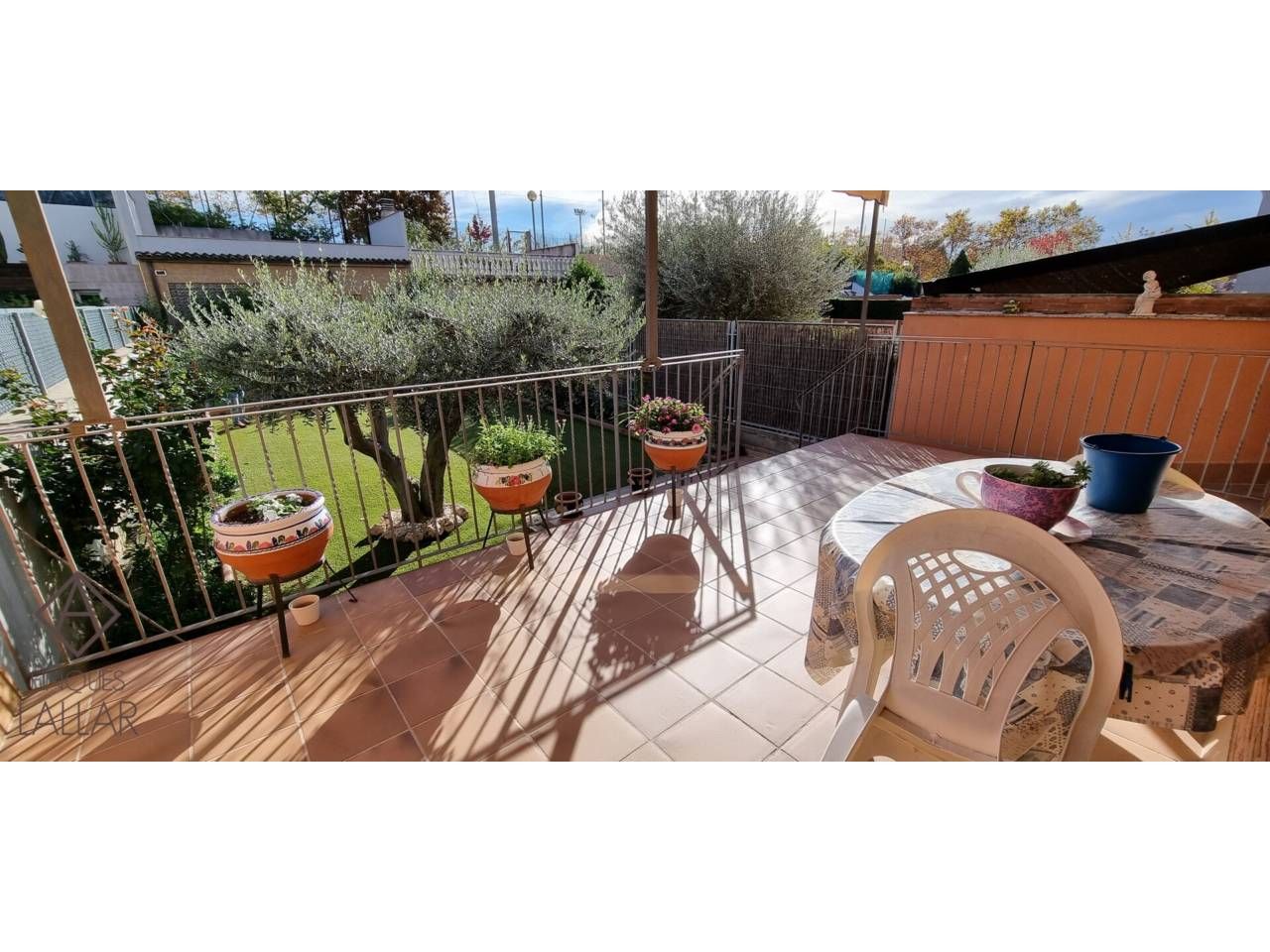 Jardín de Casa adosada en venta en Granollers con Calefacción, Jardín privado y Terraza