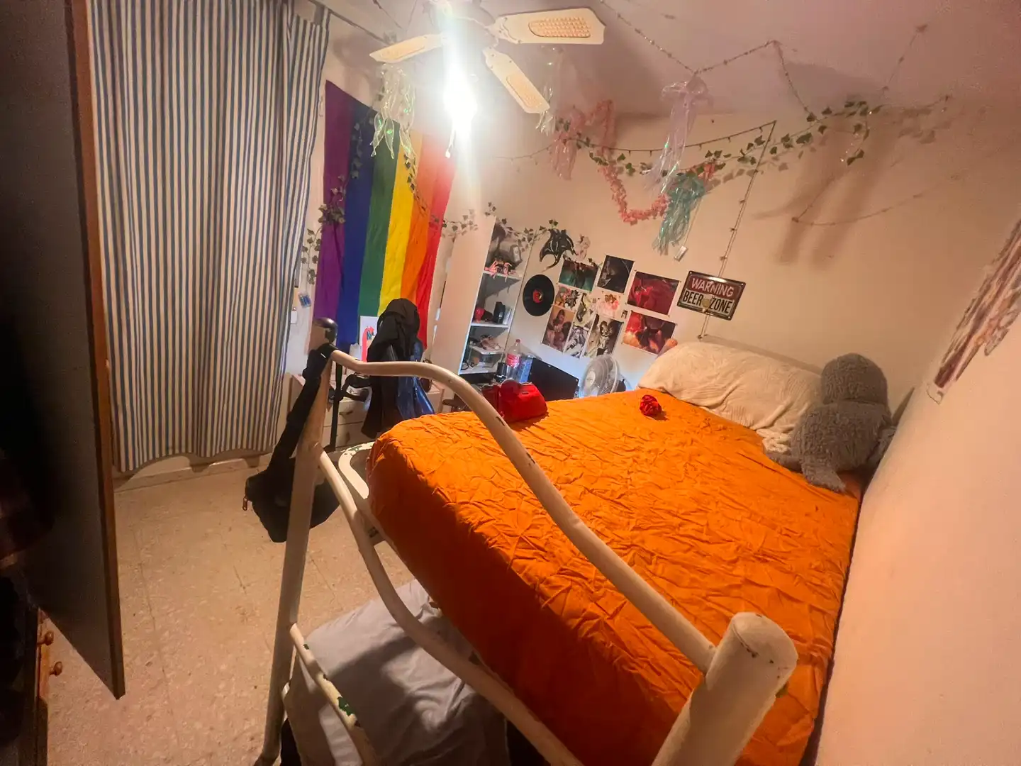 Bedroom of Flat for sale in Sevilla  with Air Conditioner, Terrace and Furnished