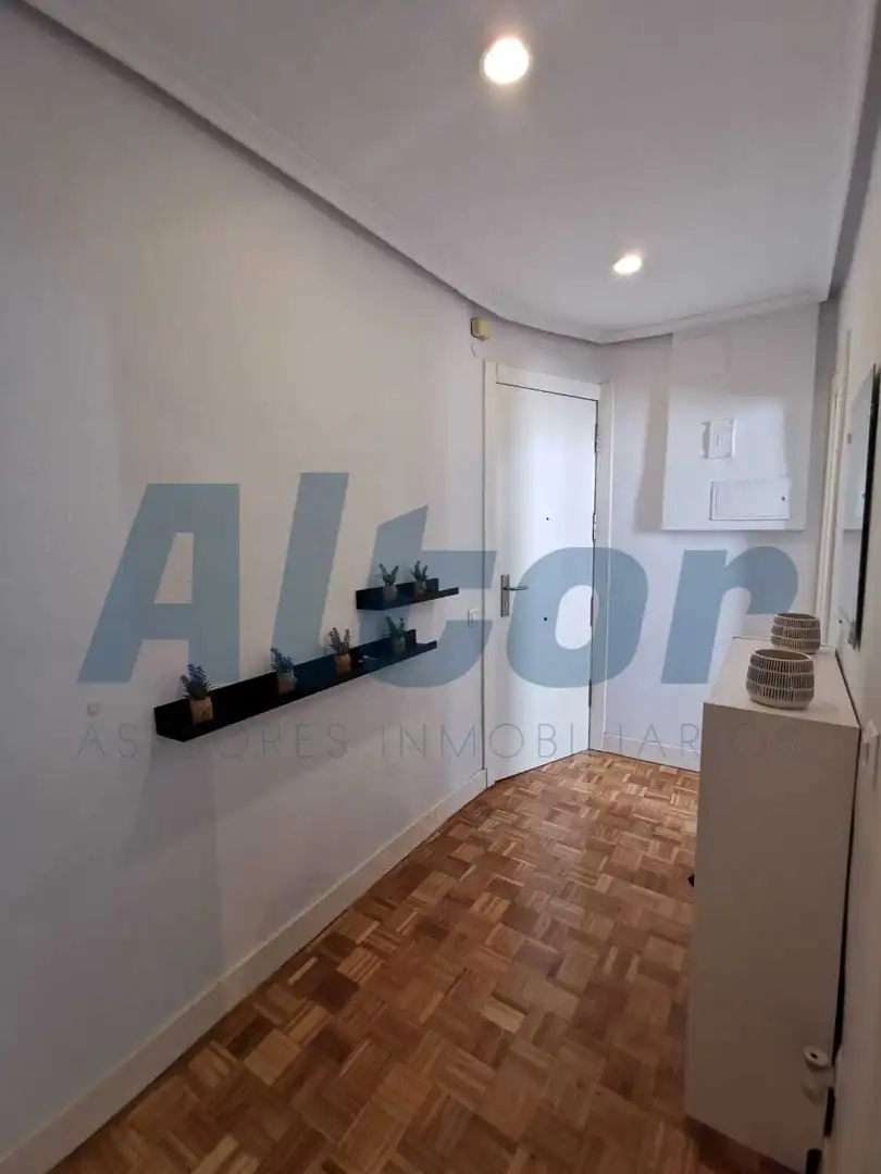 Piso con ascensor en alquiler en Fernan Gonzalez, imagen 19