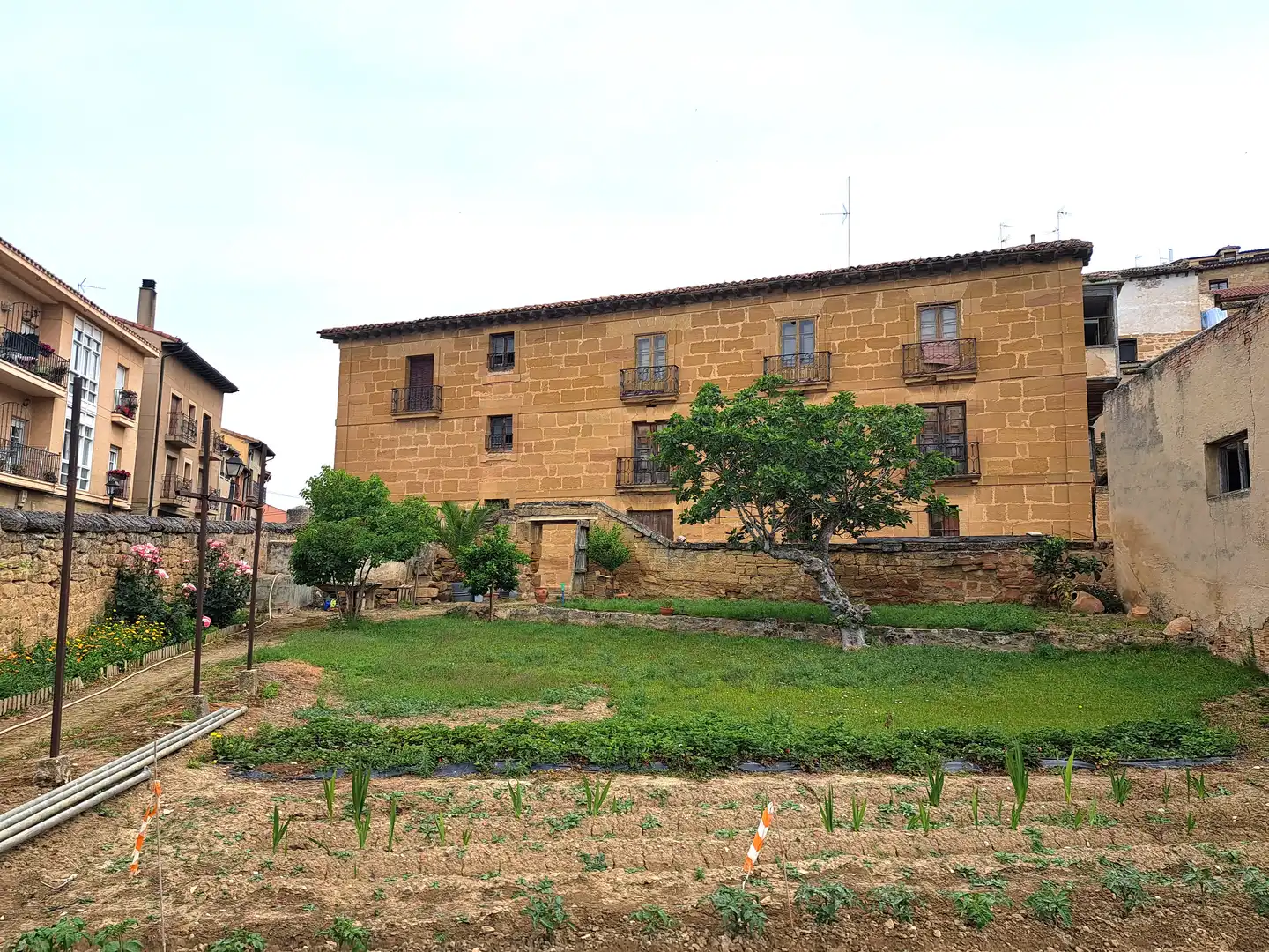 Vista exterior de Finca rústica en venta en Briones con Jardín privado