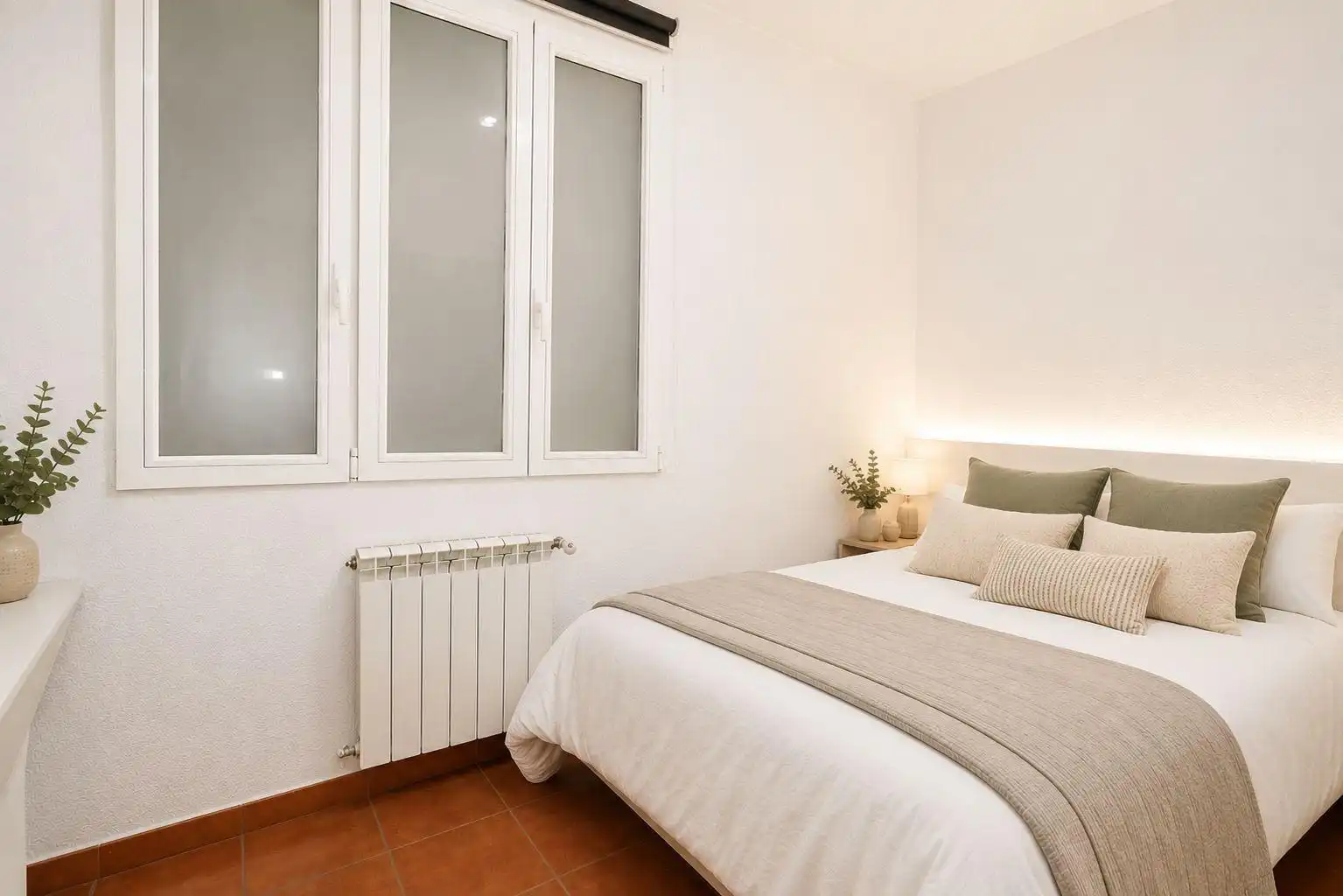 Bedroom of Flat for rent in Madrid  with Heating, Furnished and Balcony