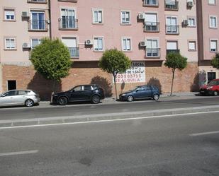 Parking of Premises for sale in San Fernando