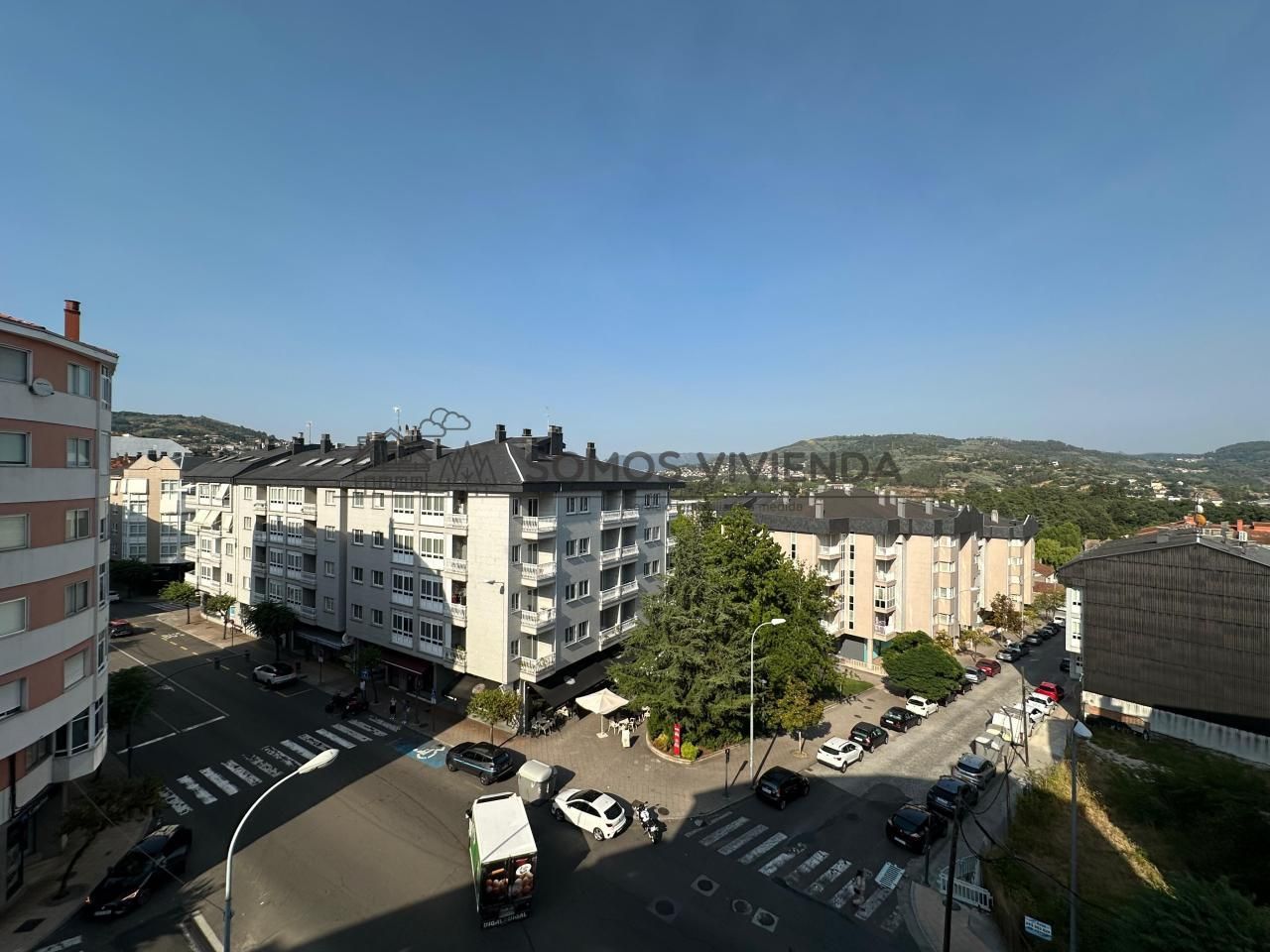Vista exterior de Pis en venda en Ourense Capital  amb Calefacció, Traster i Moblat