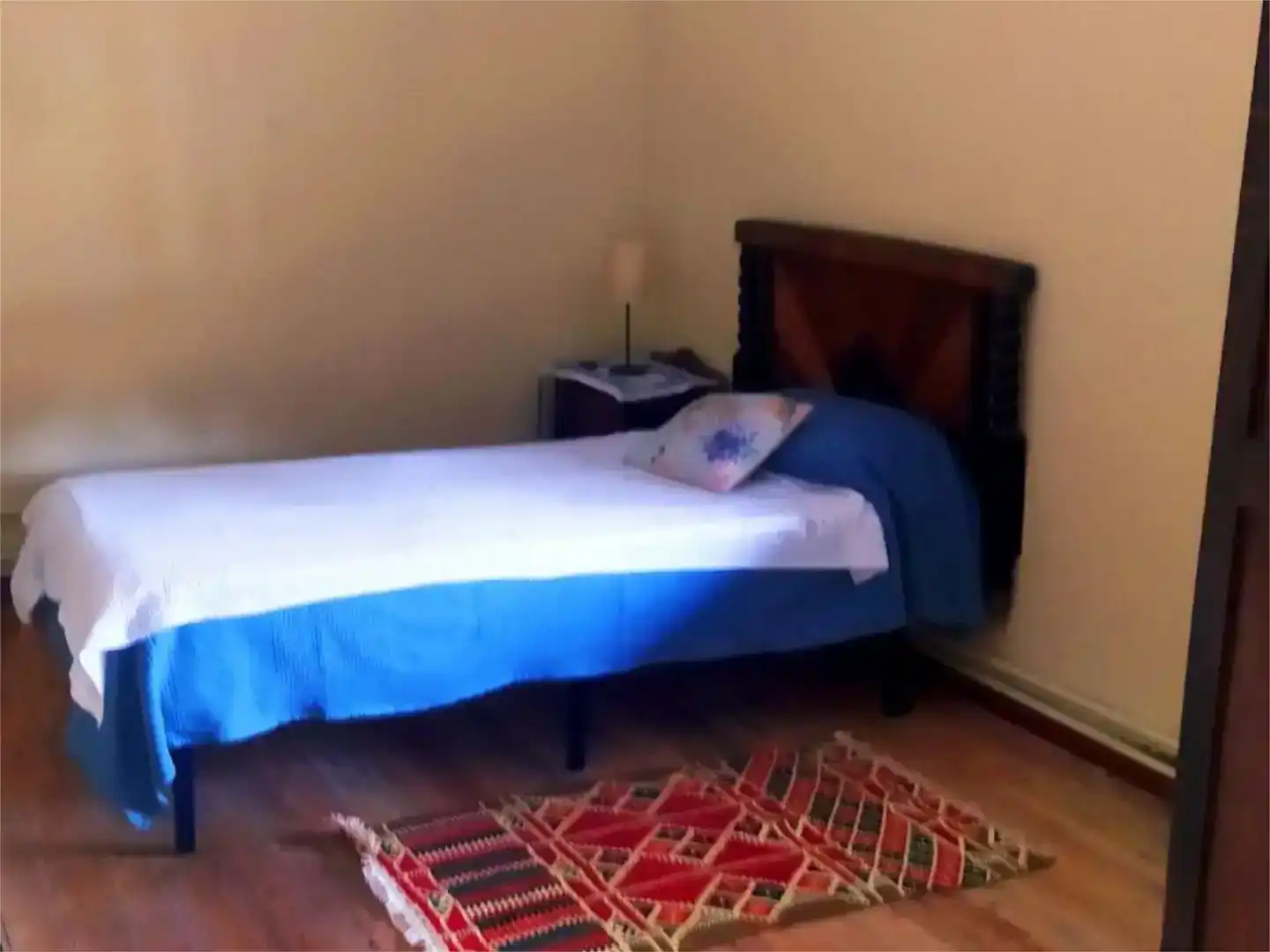 Dormitori de Casa o xalet en venda en Cea amb Jardí privat, Parquet i Traster
