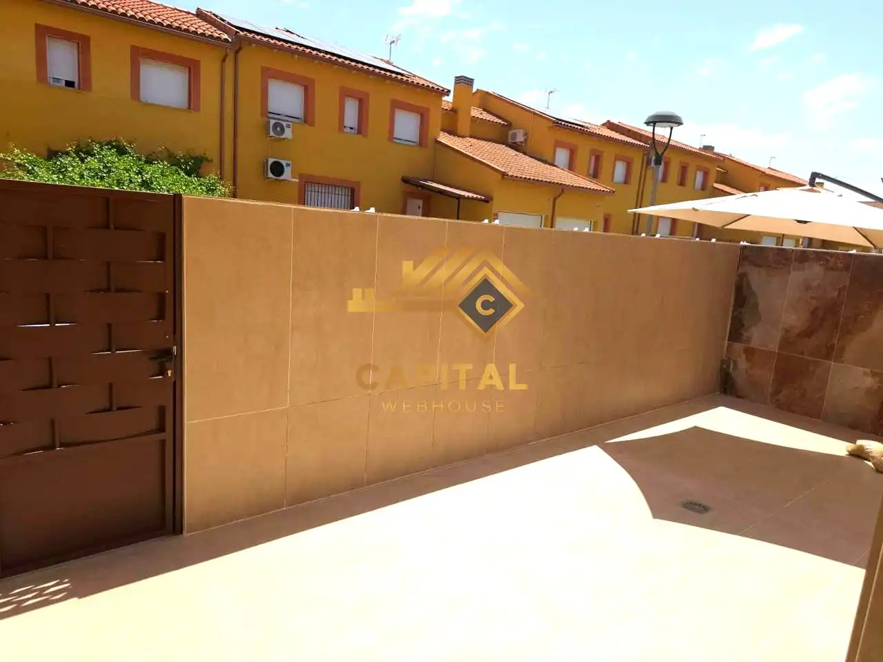Terrassa de Casa adosada en venda en Magán amb Calefacció, Parquet i Terrassa