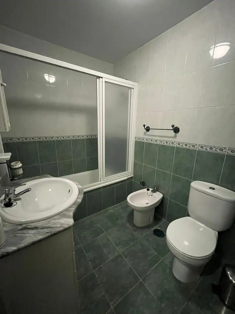 Baño de Piso en venta en Villamartín con Aire acondicionado