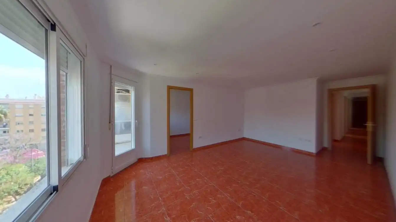 Flat with lift for sale in C/ Pedro Cabanes, imagen 5