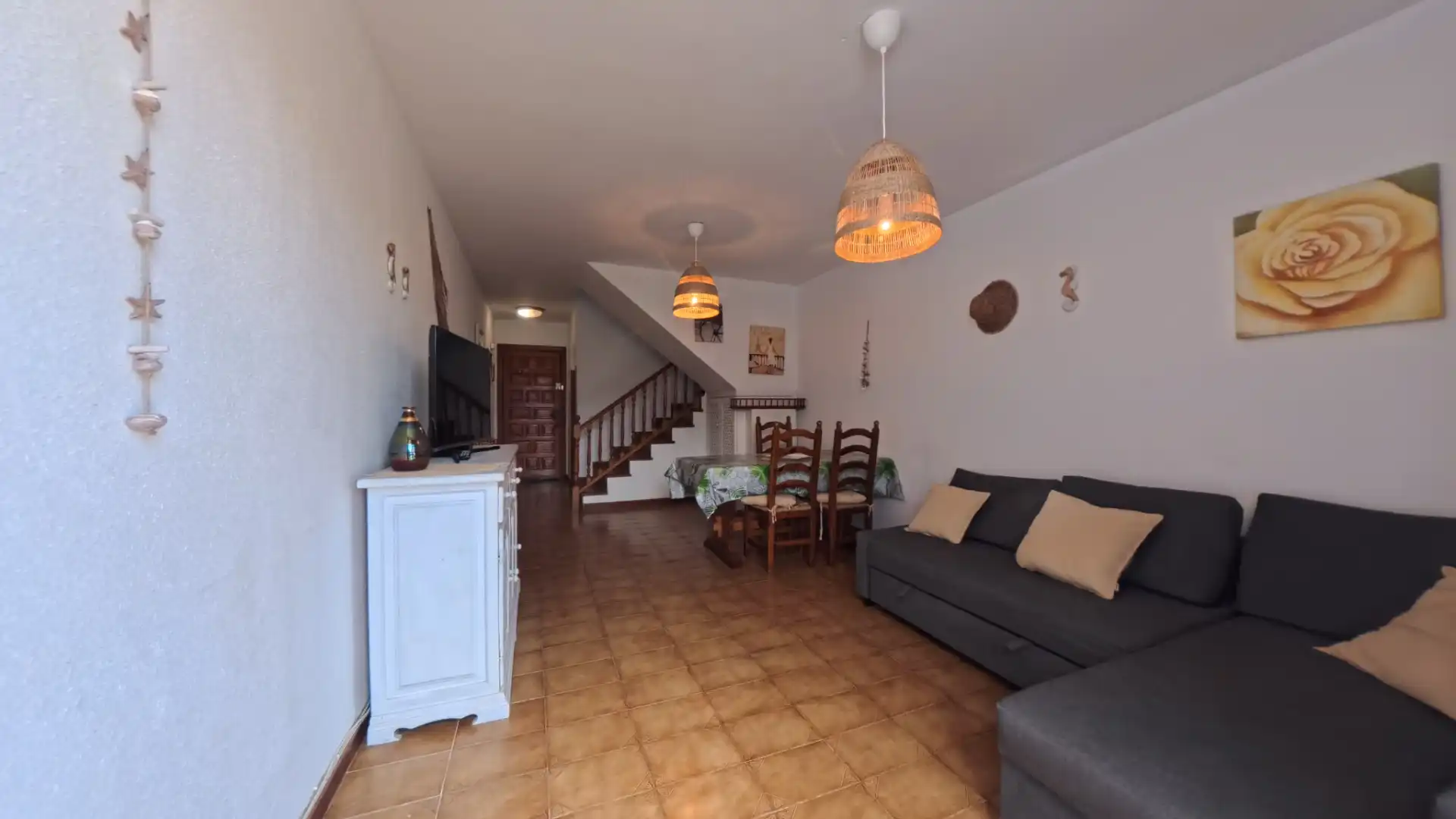 Wohnzimmer von Maisonette zum Verkauf in Arona mit Terrasse, Möbliert und Ofen