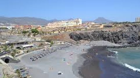 Foto 2 de Apartament en venda a Calle la Tosca, 38, Callao Salvaje - Playa Paraíso, Adeje