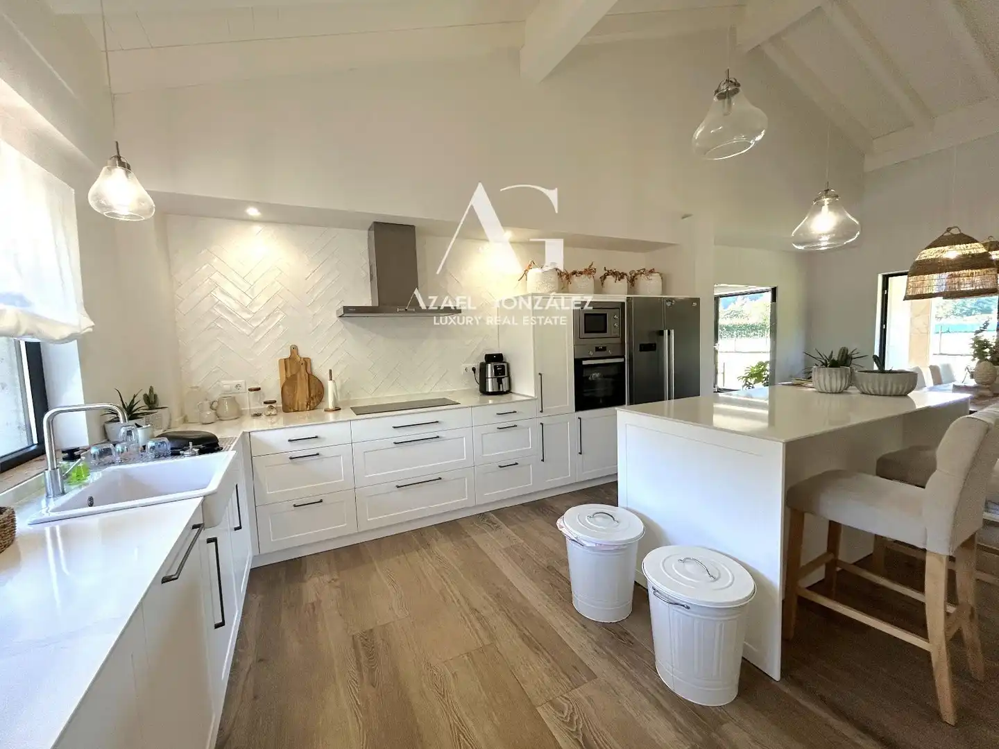 Kitchen of Houses for sale in Cabuérniga, Cantabria