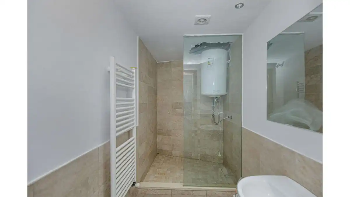 Houses for sale in REM ESQ.C/SENECA, 12, Llagostera