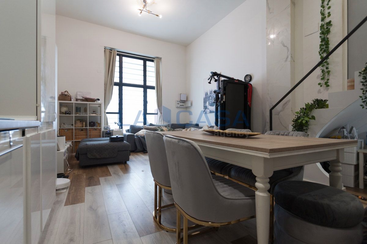 Sala de estar de Piso en venta en  Barcelona Capital con Calefacción y Terraza